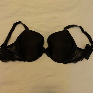 *will sell all 3 VS bras in my closet for $18* OBO